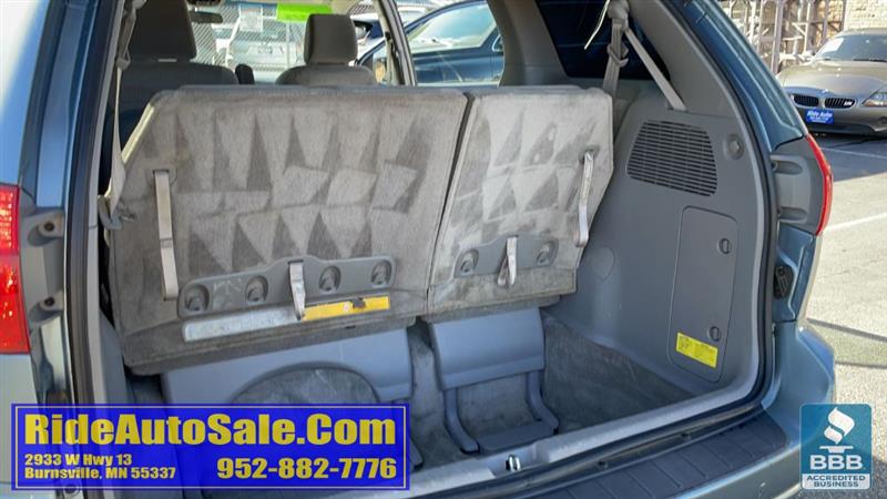 Toyota Sienna  2009