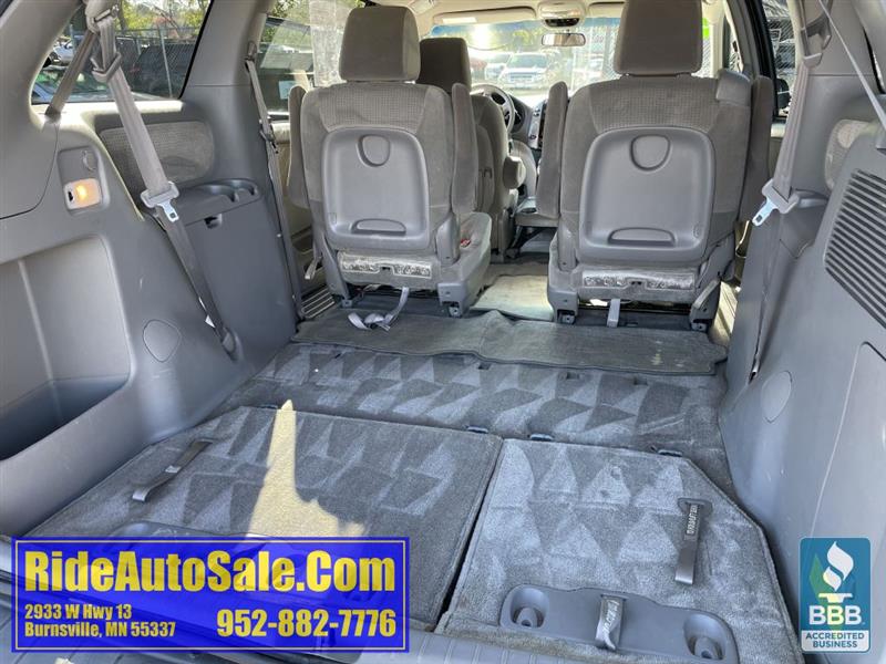 Toyota Sienna  2009