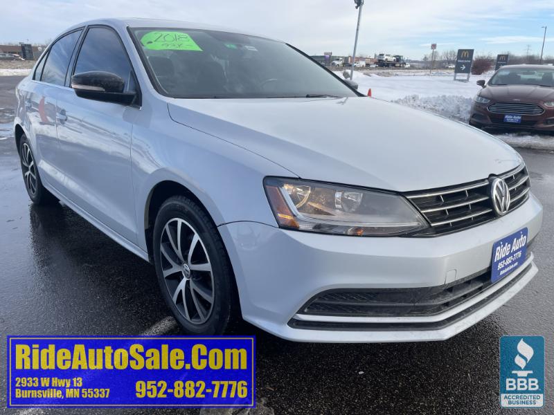 Volkswagen Jetta  2018