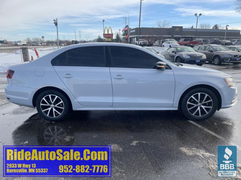 Volkswagen Jetta  2018