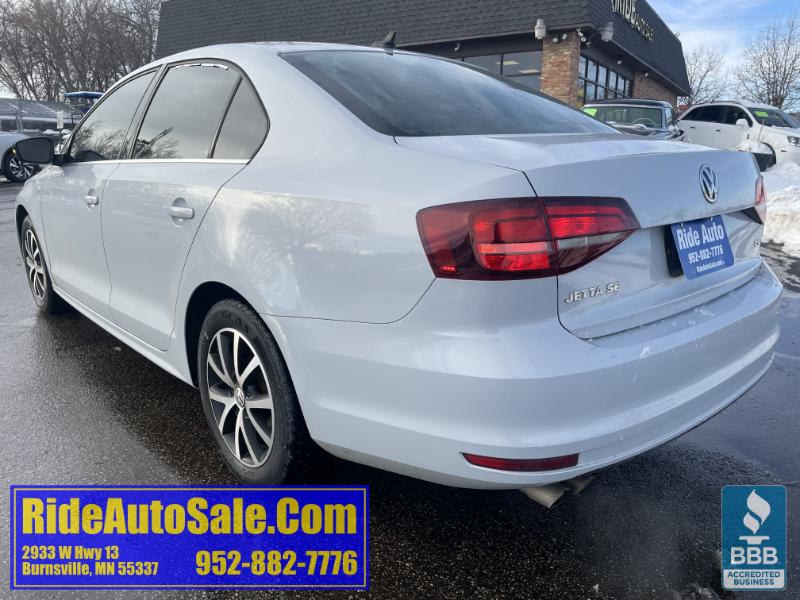 Volkswagen Jetta  2018