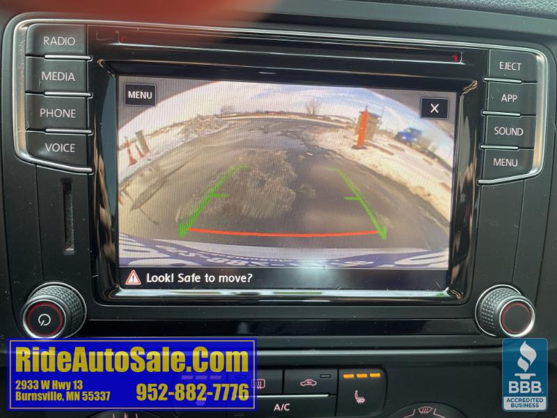 Volkswagen Jetta  2018