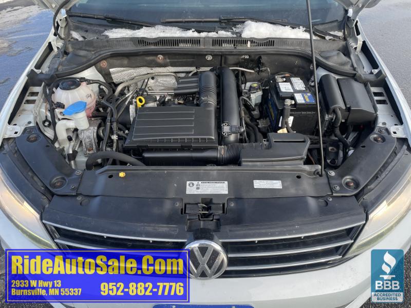 Volkswagen Jetta  2018