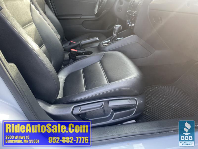 Volkswagen Jetta  2018