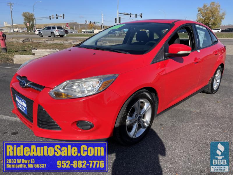 2014 Ford Focus SE, 4dr sedan, 2.0 4cyl, clean !
