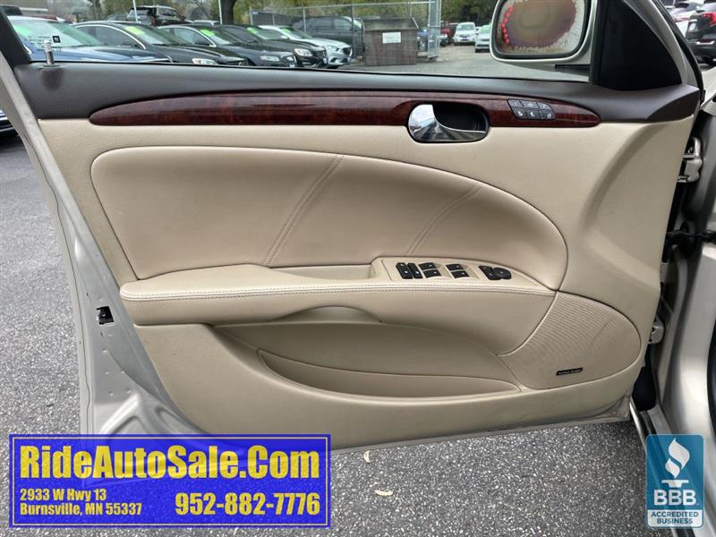 Buick Lucerne  2008