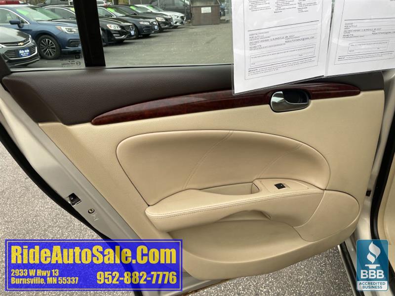 Buick Lucerne  2008