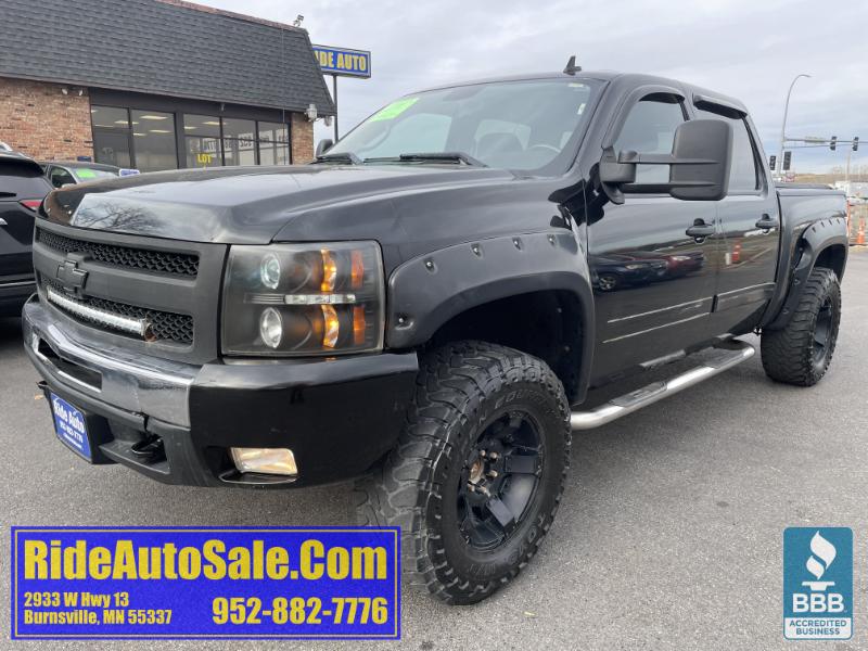2010 Chevrolet Silverado 1500 LT, Crew cab 4dr, Z71 4x4, 5.3 V8, LIFTED !