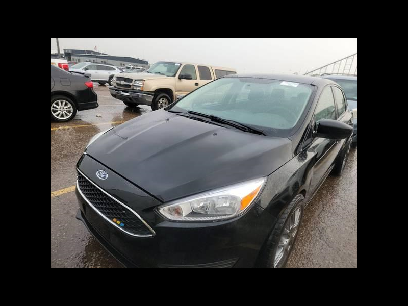 2015 Ford Focus S, 4dr sedan, reliable 2.0 4cyl, runs great !