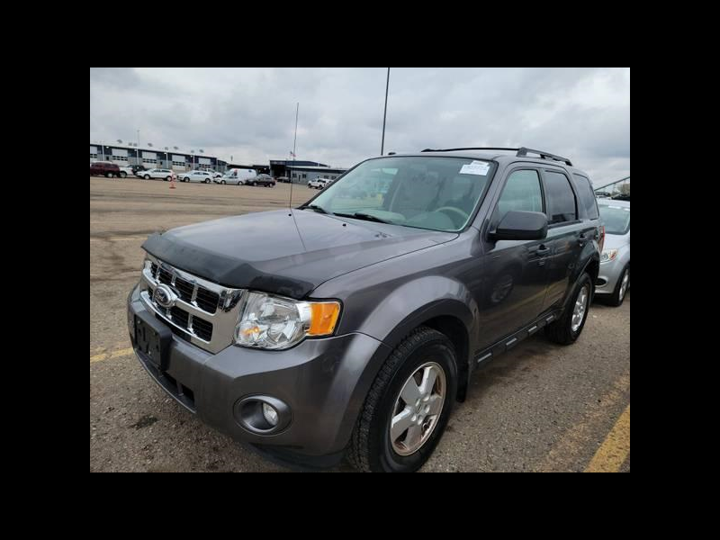 2012 Ford Escape XLT, Cross Over SUV, 3.0 V6, runs great !