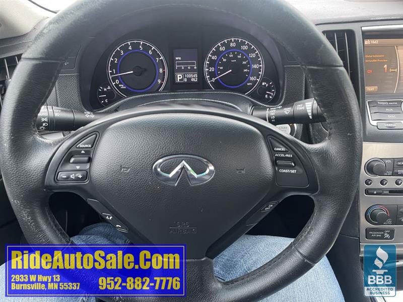 Infiniti G Coupe  2011