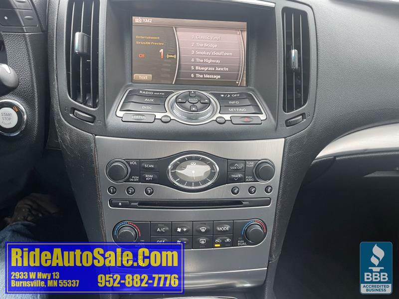 Infiniti G Coupe  2011