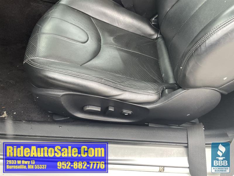 Infiniti G Coupe  2011