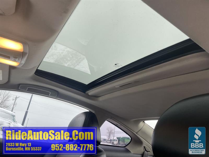 Infiniti G Coupe  2011