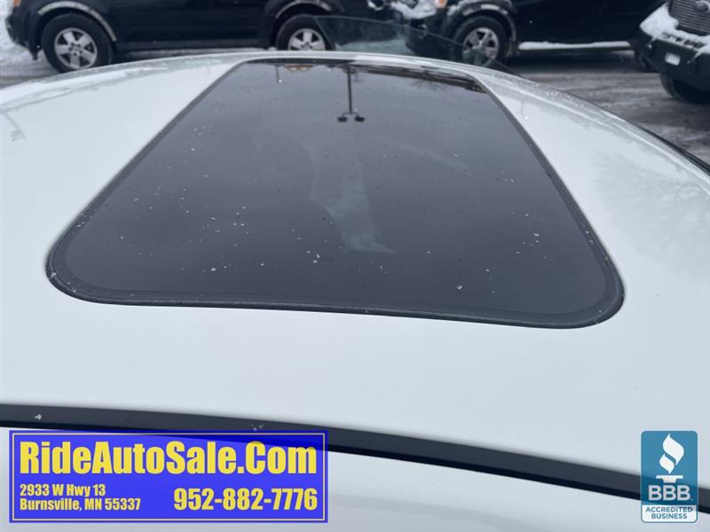 Infiniti G Coupe  2011