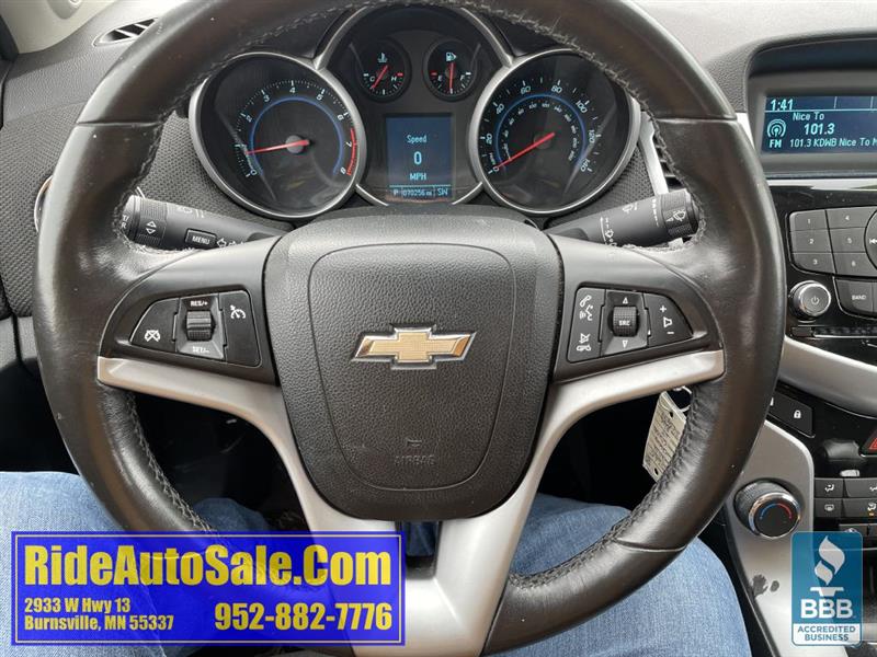 Chevrolet Cruze  2012