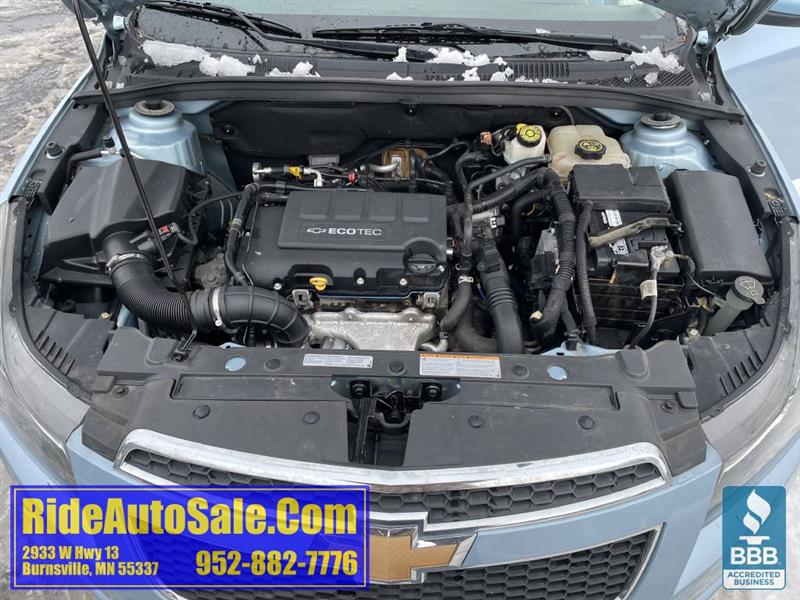 Chevrolet Cruze  2012