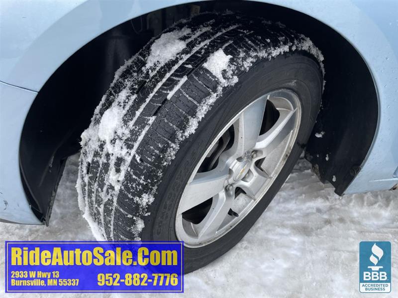 Chevrolet Cruze  2012