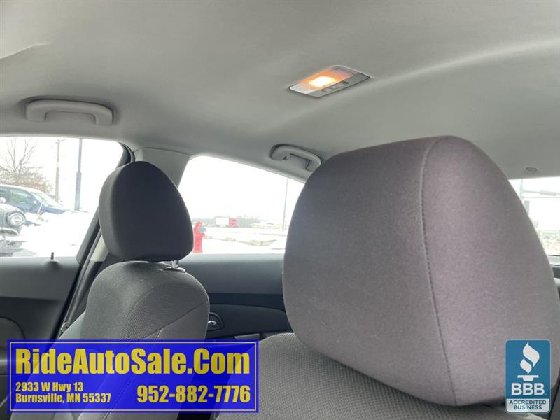 Chevrolet Cruze  2012