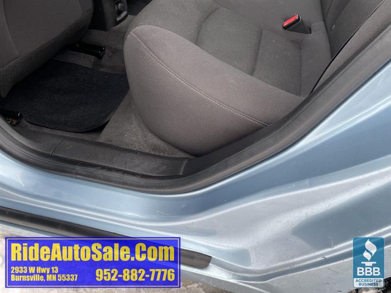 Chevrolet Cruze  2012