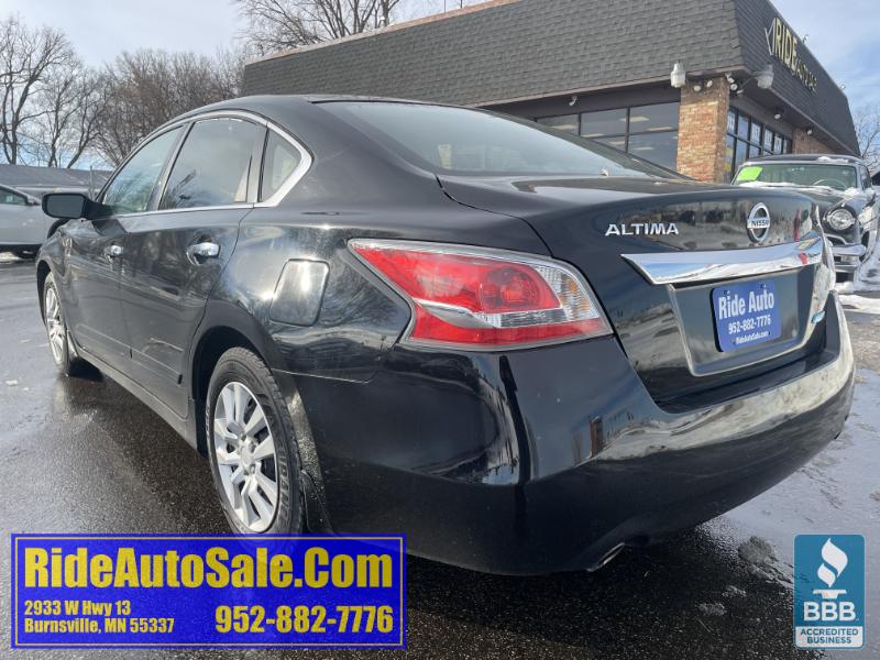 Nissan Altima  2013