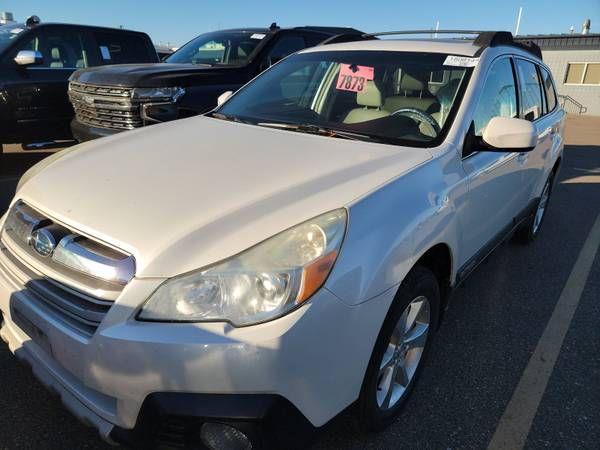 2013 Subaru Outback 2.5i Limited, 5dr Wagon, AWD, 4cyl, leather !