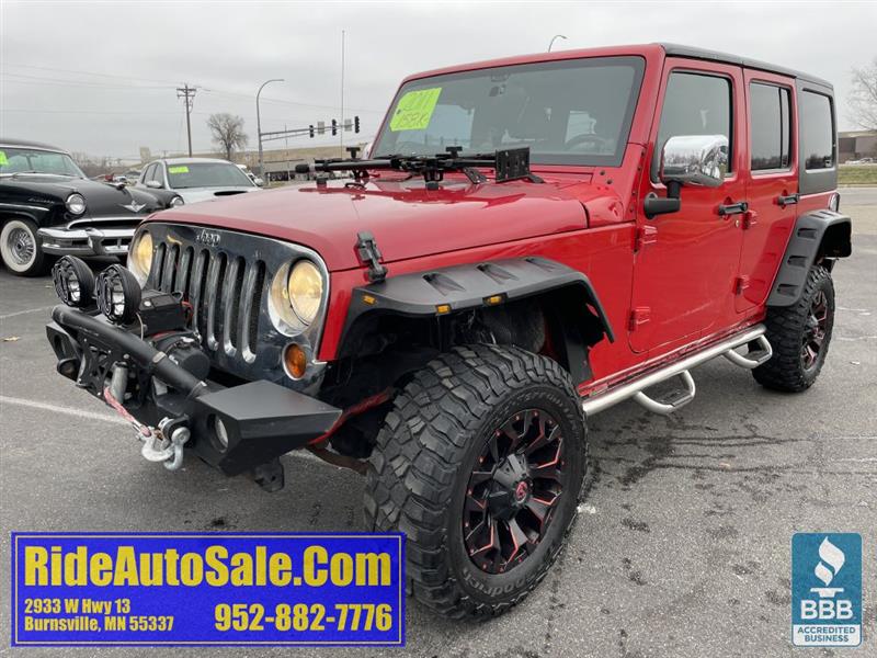 2011 Jeep Wrangler Unlimited Sahara, 4x4, 3.8 V6, runs great !