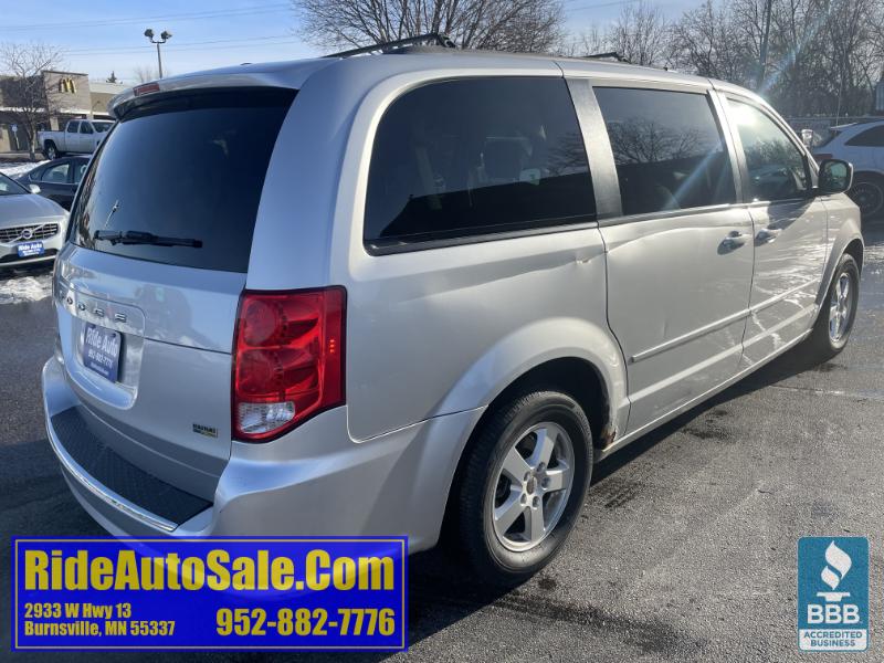 Dodge Grand Caravan  2011