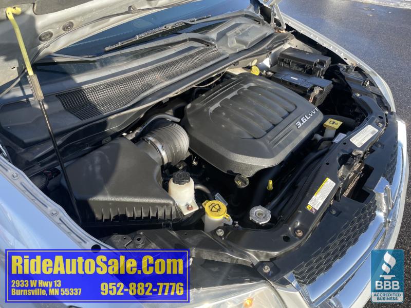 Dodge Grand Caravan  2011