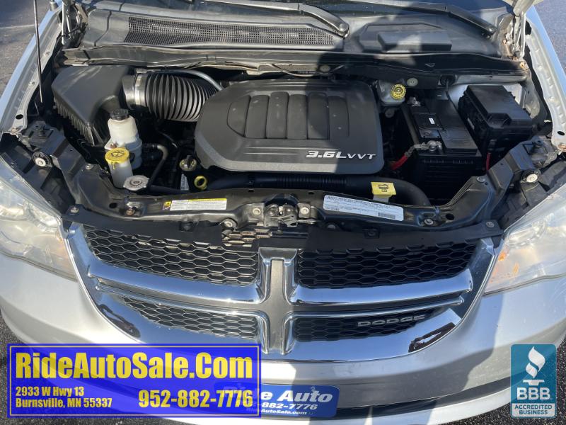 Dodge Grand Caravan  2011