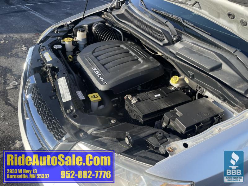 Dodge Grand Caravan  2011