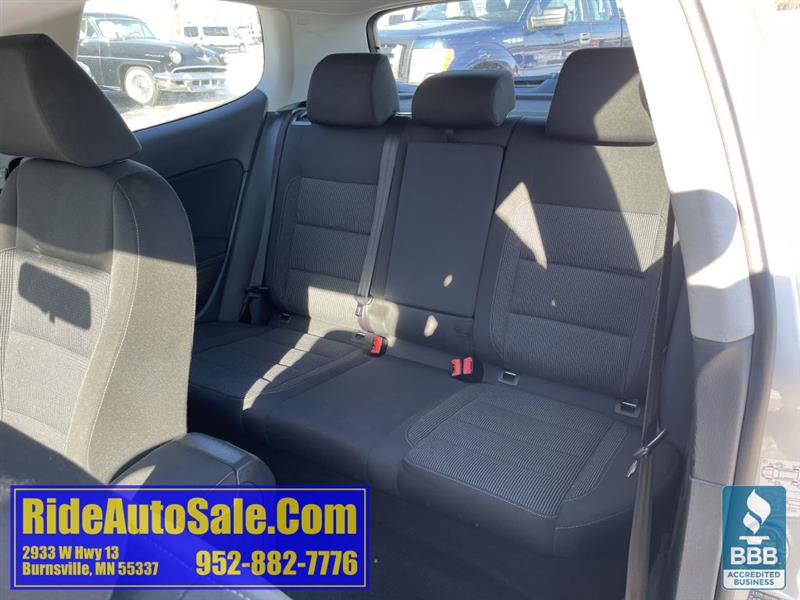 Volkswagen Golf  2012