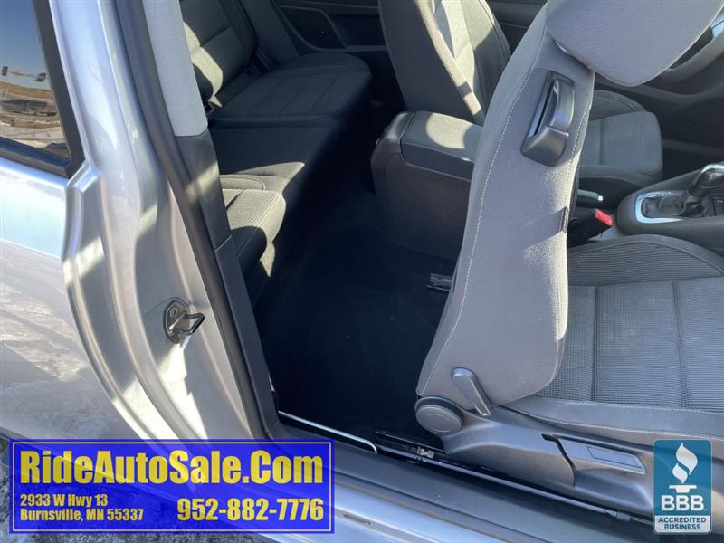 Volkswagen Golf  2012