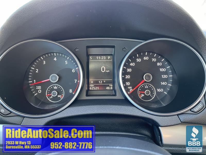 Volkswagen Golf  2012