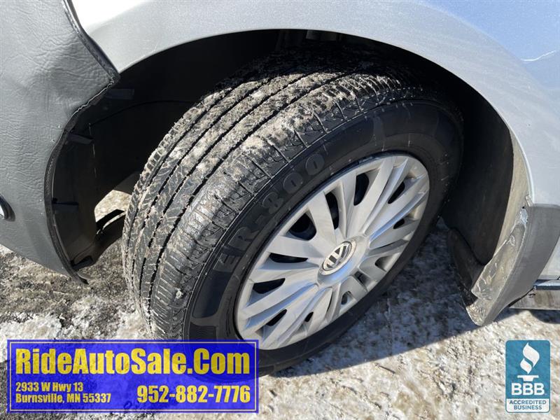 Volkswagen Golf  2012