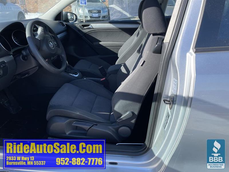 Volkswagen Golf  2012