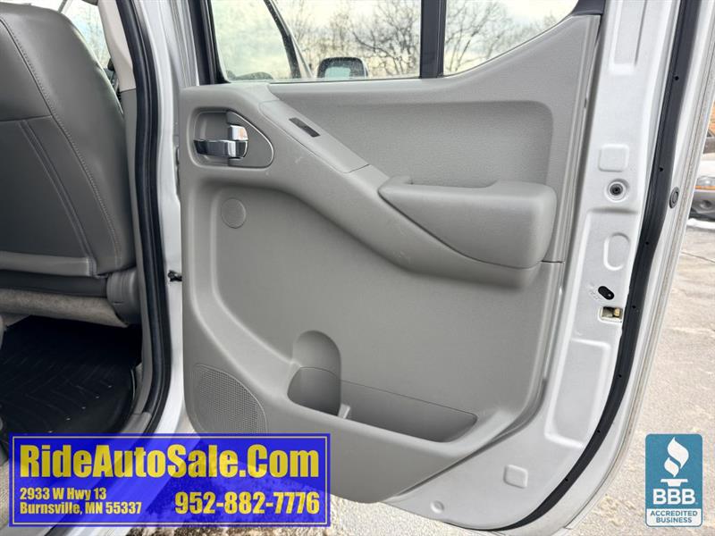 Nissan Frontier  2013