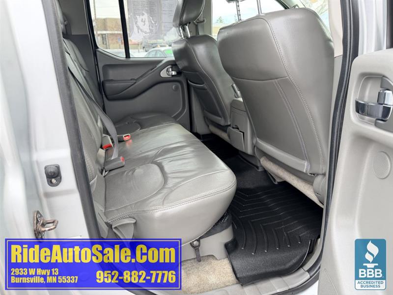 Nissan Frontier  2013