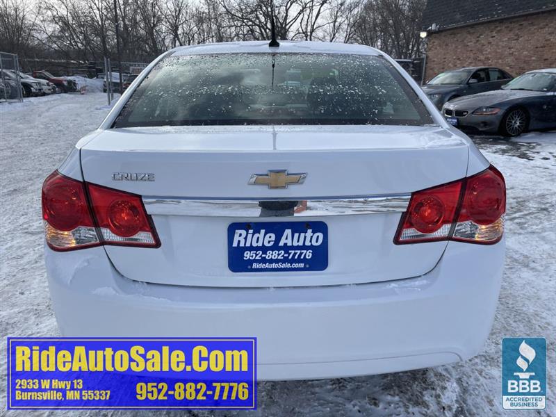 Chevrolet Cruze  2013