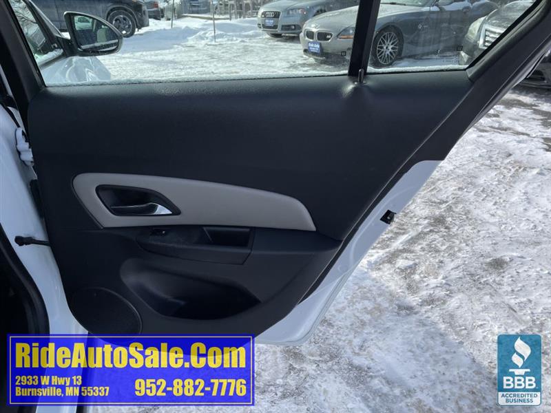 Chevrolet Cruze  2013