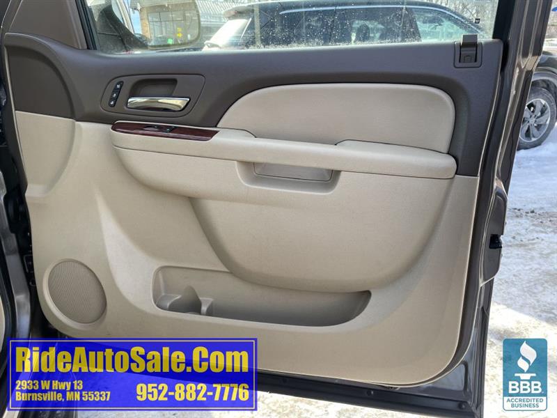 Chevrolet Tahoe  2011