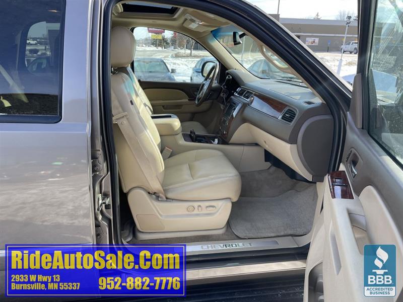 Chevrolet Tahoe  2011