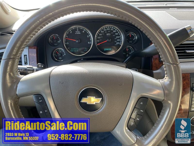 Chevrolet Tahoe  2011