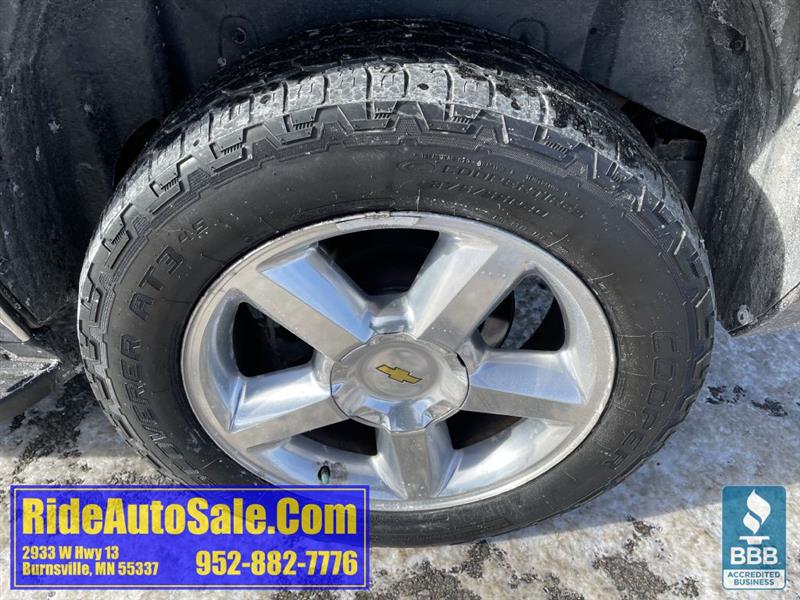 Chevrolet Tahoe  2011