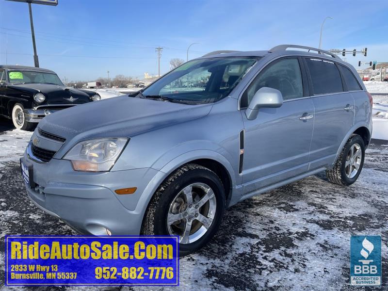 2013 Chevrolet Captiva Sport LT, 5 Passenger, 2.4 4cyl, leather, P-roof !