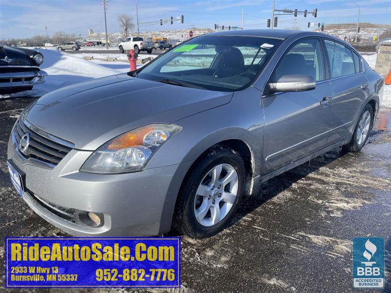 2009 Nissan Altima 3.5 SL, 4dr sedan, reliable V6, leather, clean !