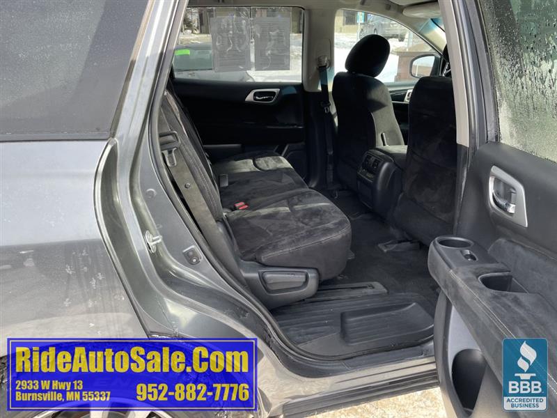 Nissan Pathfinder  2015