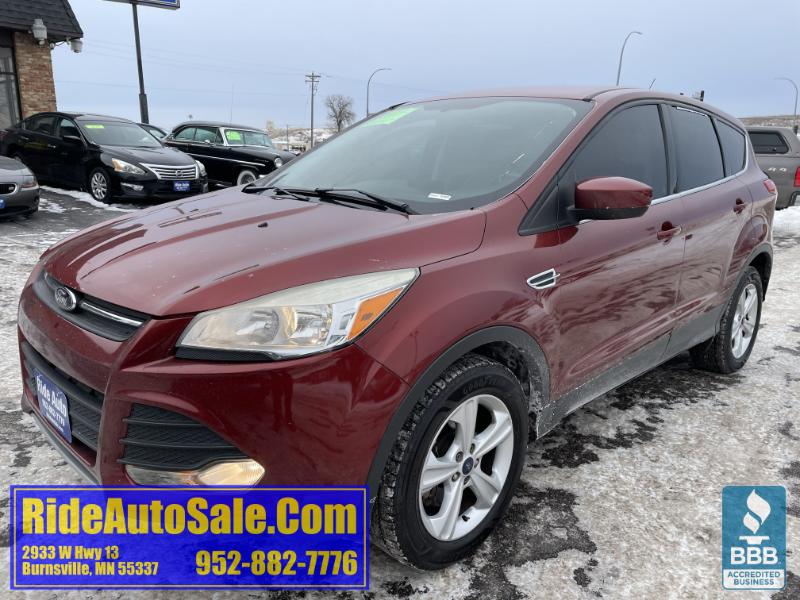 2014 Ford Escape SE, 5 Passenger, 4x4, 2.0 4cyl, clean !