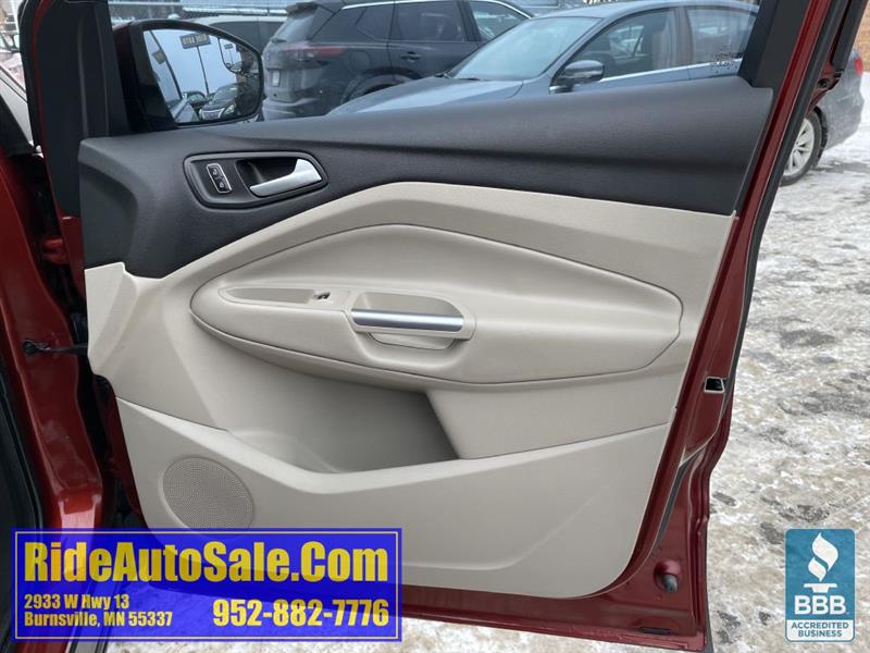 Ford Escape  2014