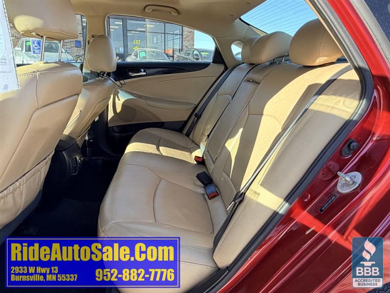 Hyundai Sonata  2013